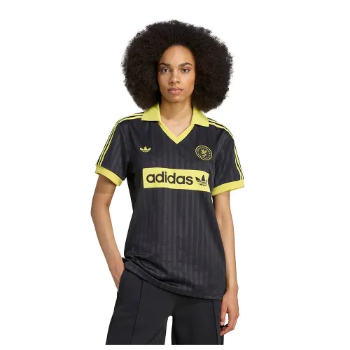 아디다스 그래픽 Football-Inspired 반팔 티셔츠 142096343