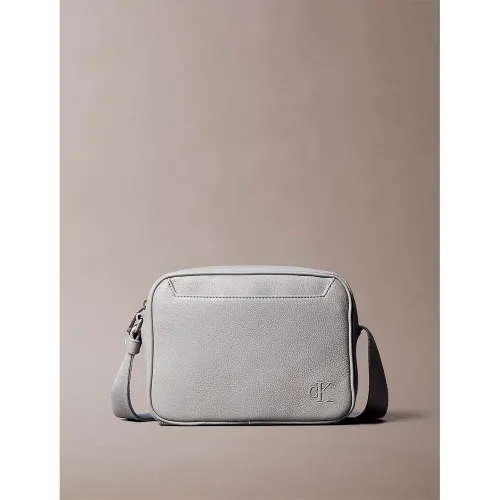 캘빈클라인 Cargo Camera 크로스백 142870530