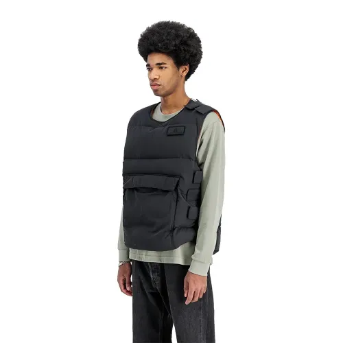 알파 인더스트리 Protector Puffer 조끼 140028141