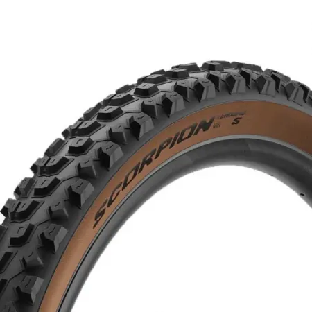 피렐리 Scorpion™ Enduro S Classic 튜블리스 29´´ x 2.40 MTB 타이어 3138609100